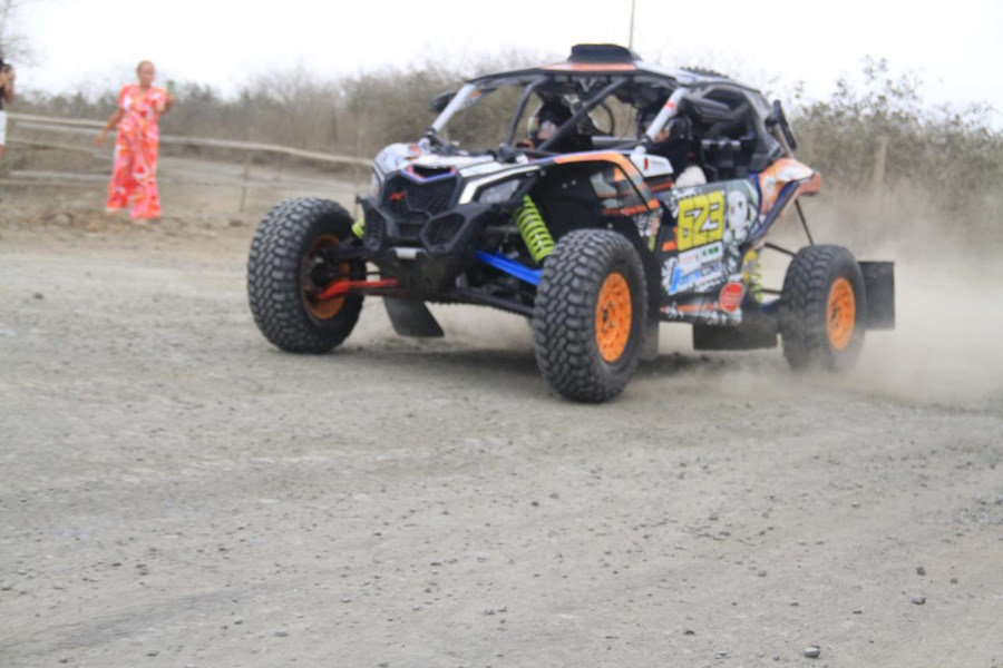 canam (8)